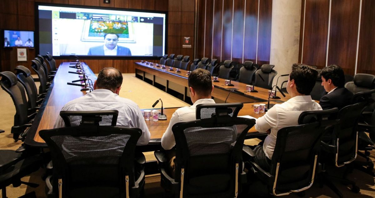 Governadores defendem medidas de isolamento social