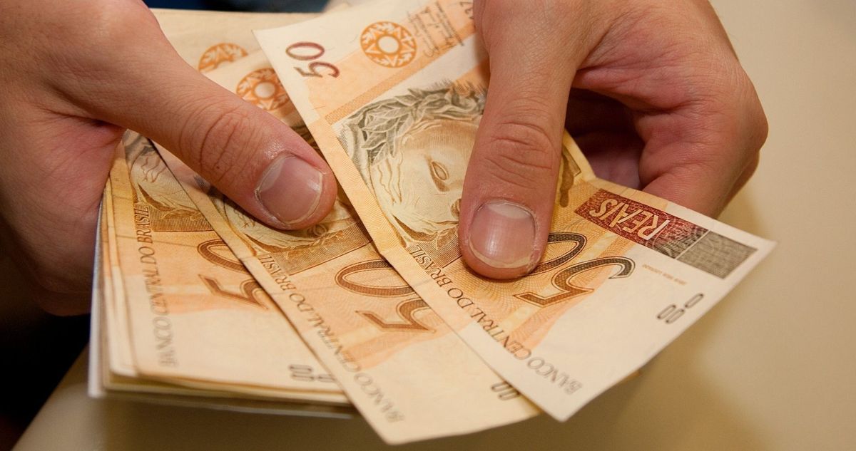 Governo reduz projeção do PIB para 0,02%