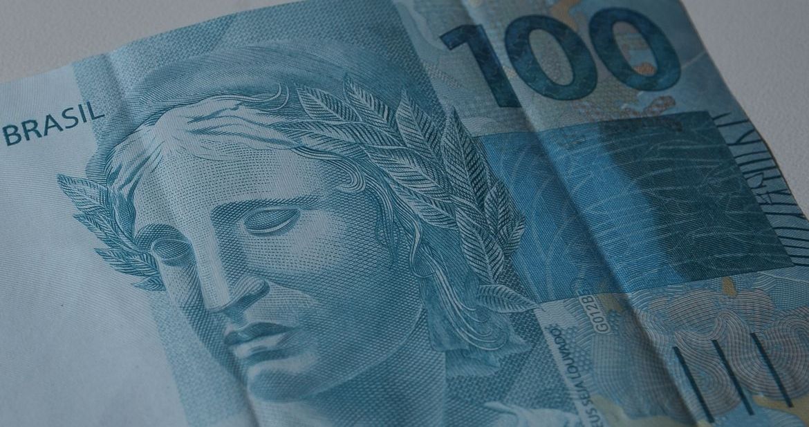 Mercado reduz estimativa de crescimento do PIB