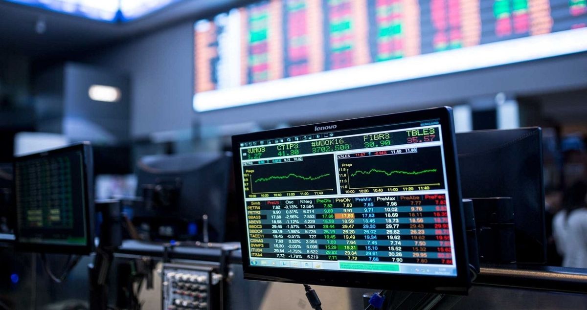 Ibovespa perde os 100 mil pontos por coronavírus