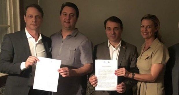 Sanepar e Casan firmam acordo de cooperação