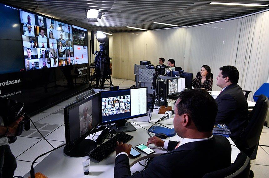 Senado aprova projeto para socorrer microempresas