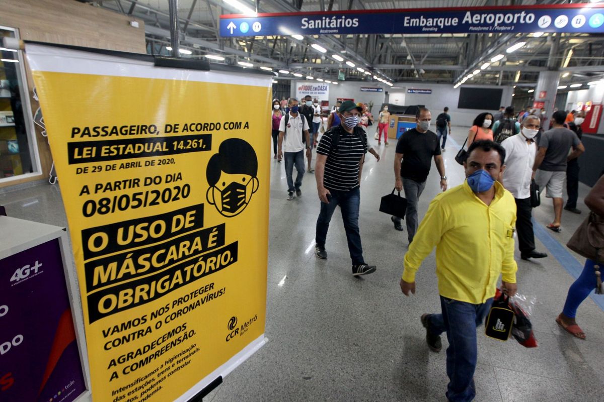 BC projeta queda forte da economia no primeiro semestre deste ano