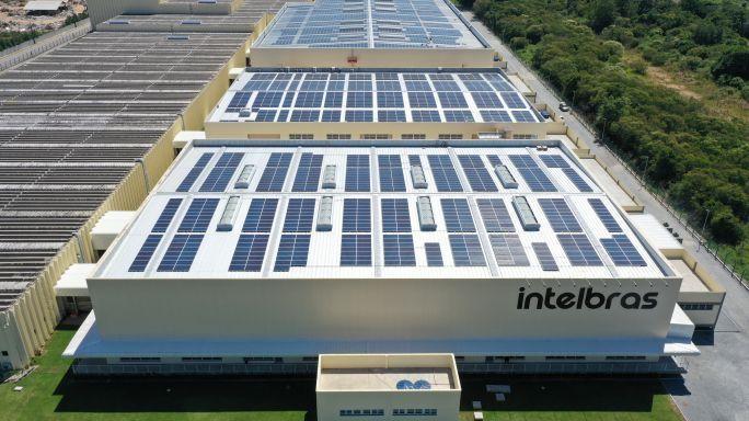 Intelbras inaugura maior usina fotovoltaica em telhado do Sul