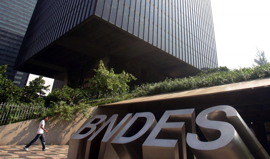 BNDES cria programa de apoio para pequenas e médias empresas