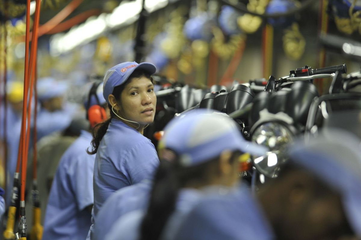 Atividade industrial teve desempenho menos negativo em maio