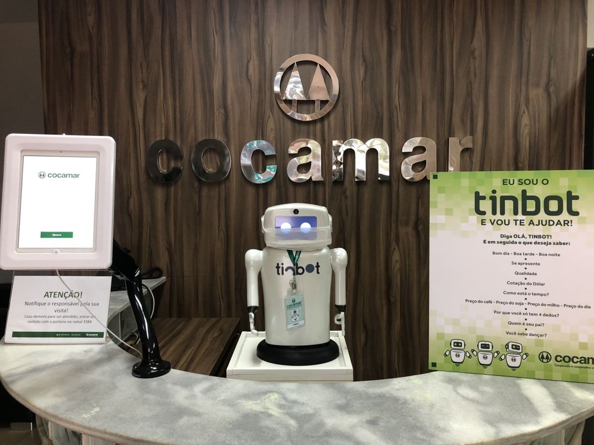 Cocamar contrata robô para fazer parte do corpo de funcionários