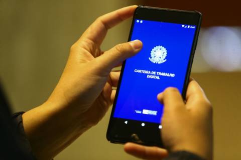 Senado aprova desoneração da folha de pagamentos de 17 setores