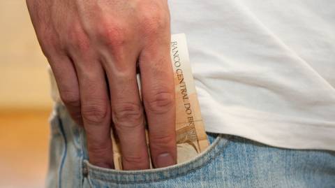 Inadimplência tem nova queda