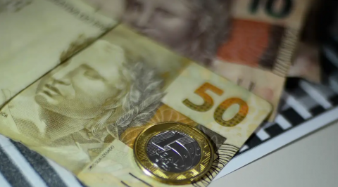 Atividade econômica cai 0,64% no terceiro trimestre