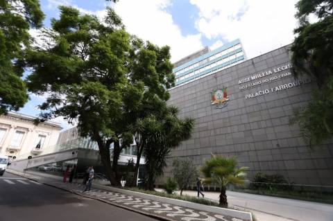 Governo gaúcho apresenta nova proposta de alta do ICMS