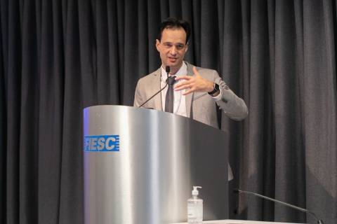 Juro alto nos EUA afeta perspectivas de crescimento no Brasil