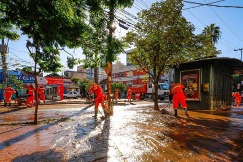 Governo federal anuncia Pix de R$ 5,1 mil para famílias do RS