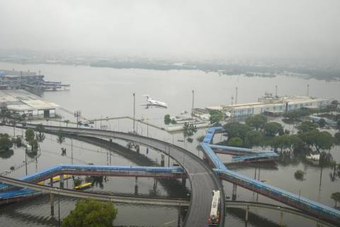 Aeroporto Salgado Filho poderá reabrir em dezembro