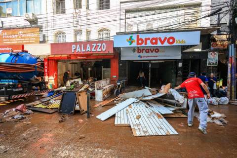 Governo federal vai pagar dois meses de salários a trabalhadores gaúchos