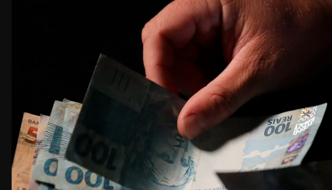 Saldo da caderneta de poupança sobe pela terceira vez no ano