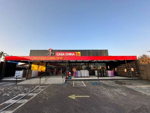 Casa China inaugura terceira loja em Joinville