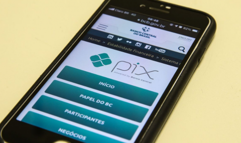 Pix bate novo recorde e supera 224 milhões de transações em um dia