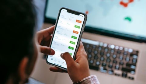 Devo analisar meus investimentos em quanto tempo?