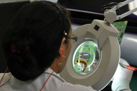 Indústria recupera confiança em agosto