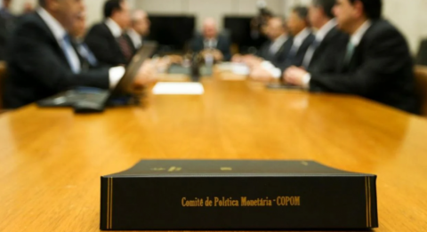 Hiato do produto, núcleo de inflação, taxa neutra...