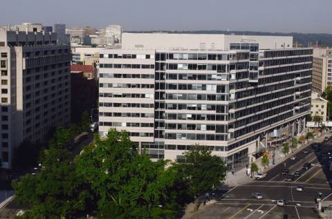 FMI estima superávit primário para Brasil apenas em 2027