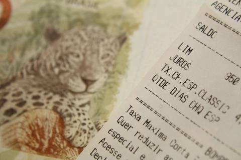 Saúde financeira do brasileiro melhora em 2024