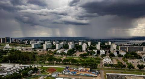 Governo bloqueia R$ 6 bilhões do orçamento de 2024