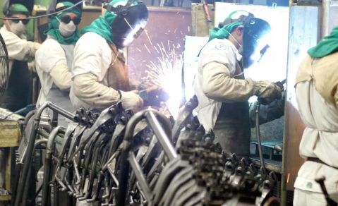 Atividade econômica fecha 2024 com alta de 3,8%