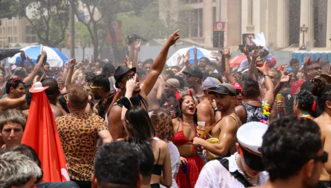 ...Pra quando o Carnaval chegar