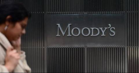 Moody's reduz perspectiva para nota da dívida do Brasil