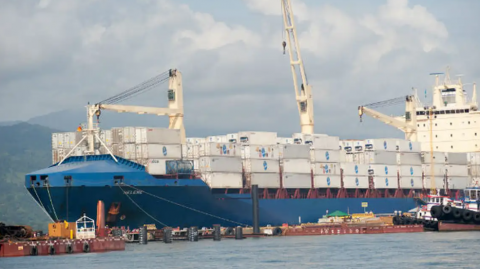 Para câmaras de comércio, tarifa de 50% afeta economia norte-americana