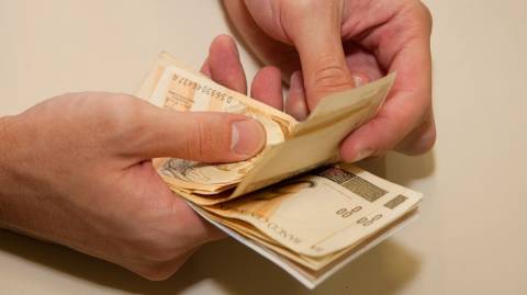 Estudo sugere imposto mínimo de 14% para renda mensal maior que R$ 50 mil