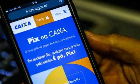 Serviços bancários pela internet avançam em dois anos