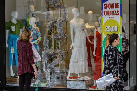 Confiança do empresário do comércio registra leve alta em julho