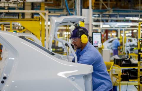 Governadores do Sul e Sudeste pedem à União adiamento da redução tarifária para veículos eletrificados