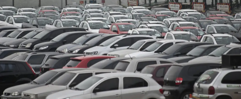 Emplacamento de veículos acumula melhor resultado desde 2014