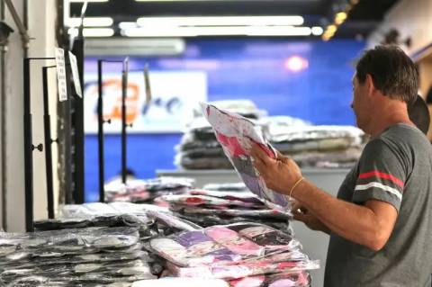 Comércio enfrenta maior escassez de mão de obra em cinco anos