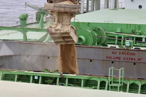 Brasil bate recorde de exportação no ano