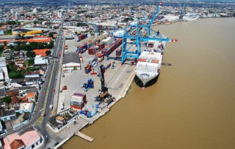 Balança comercial tem pior resultado para novembro desde 2021