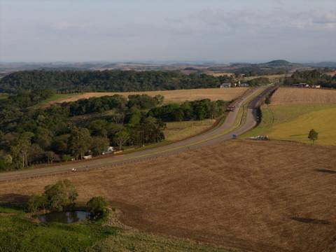 EPR Iguaçu recebe R$ 9,2 bilhões em financiamento do BNDES