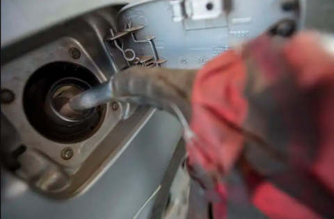 Petrobras anuncia ajuste no preço do diesel