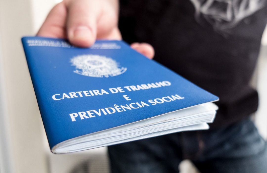 Brasil gera 228 mil empregos formais em março