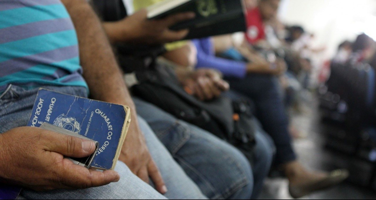 Desemprego atinge 12,3 milhões de pessoas