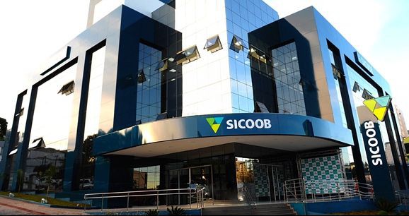 Sicoob São Miguel anuncia expansão para o RS