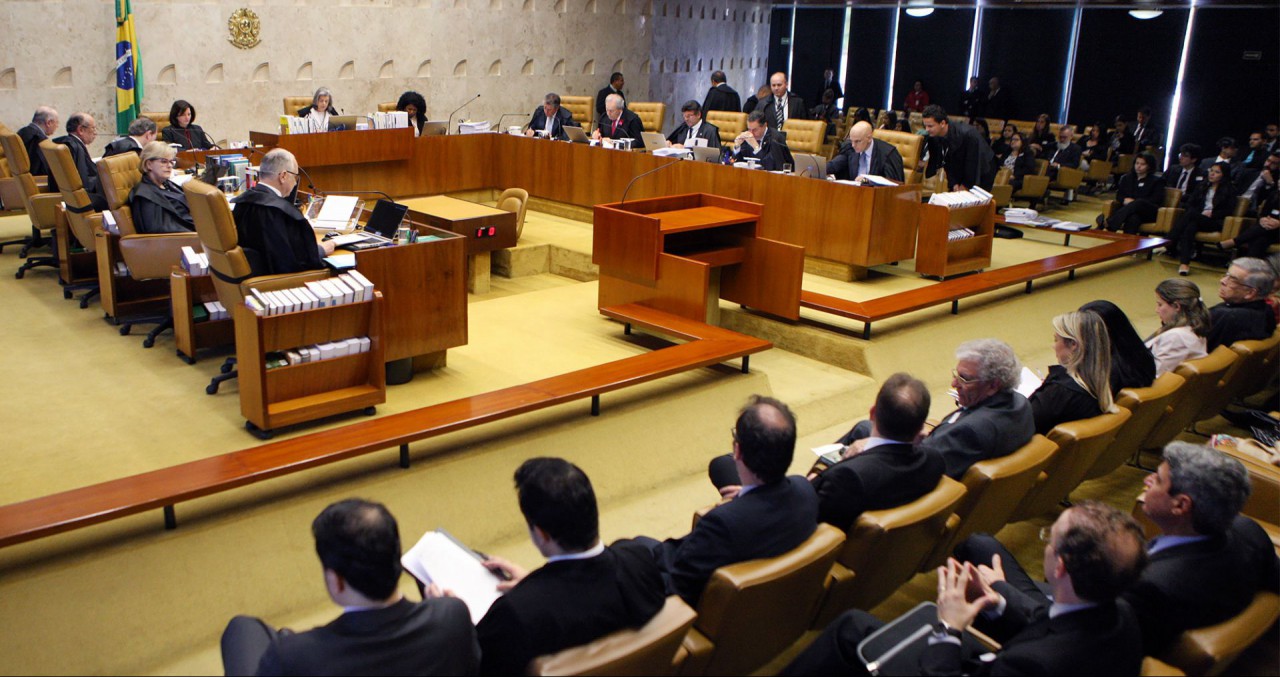 Congresso deve dar aval em afastamento de parlamentar