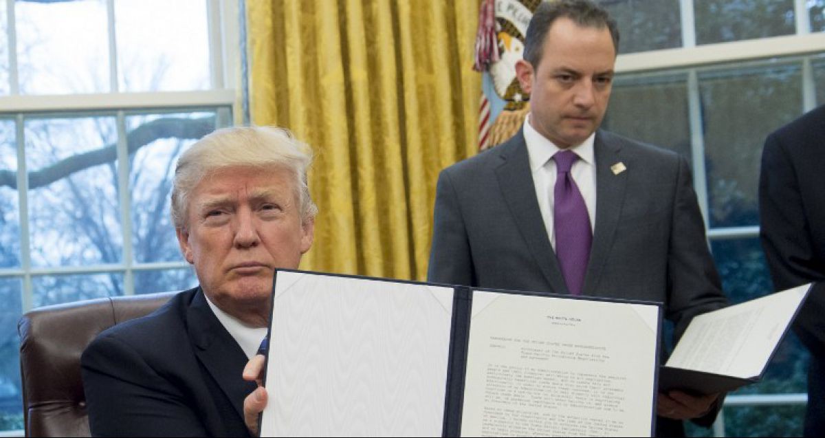 Trump determina saída dos EUA de acordo comercial com países do Pacífico