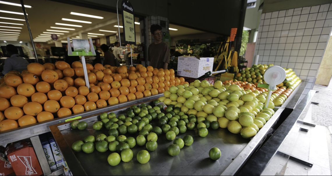 Inflação oficial cai e fica em 0,33% em julho