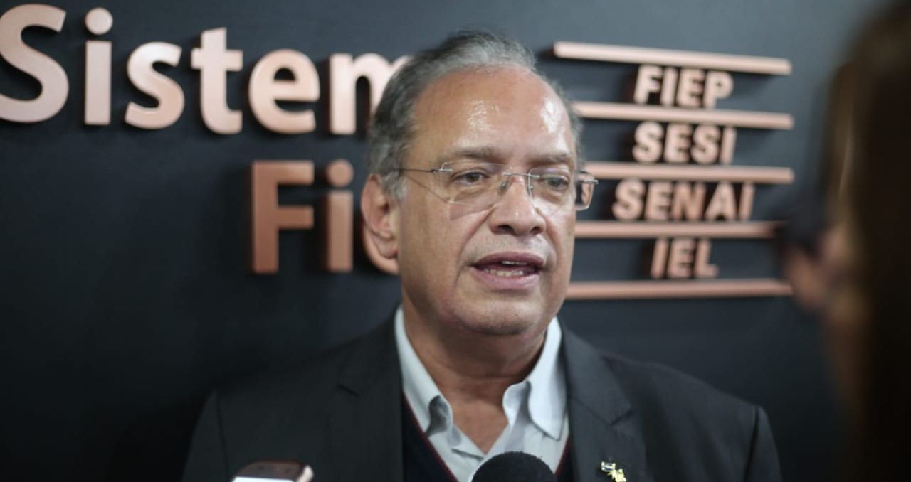 Carlos Walter Martins Pedro é eleito novo presidente da Fiep