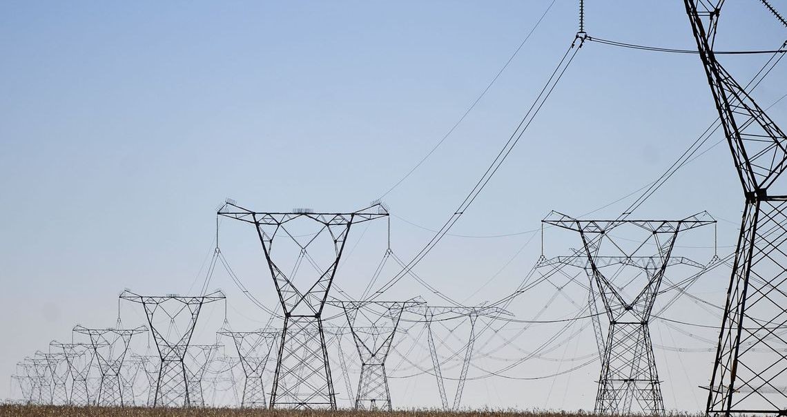Consórcio antecipa investimento de R$ 2,4 bi em transmissão de energia no Sul